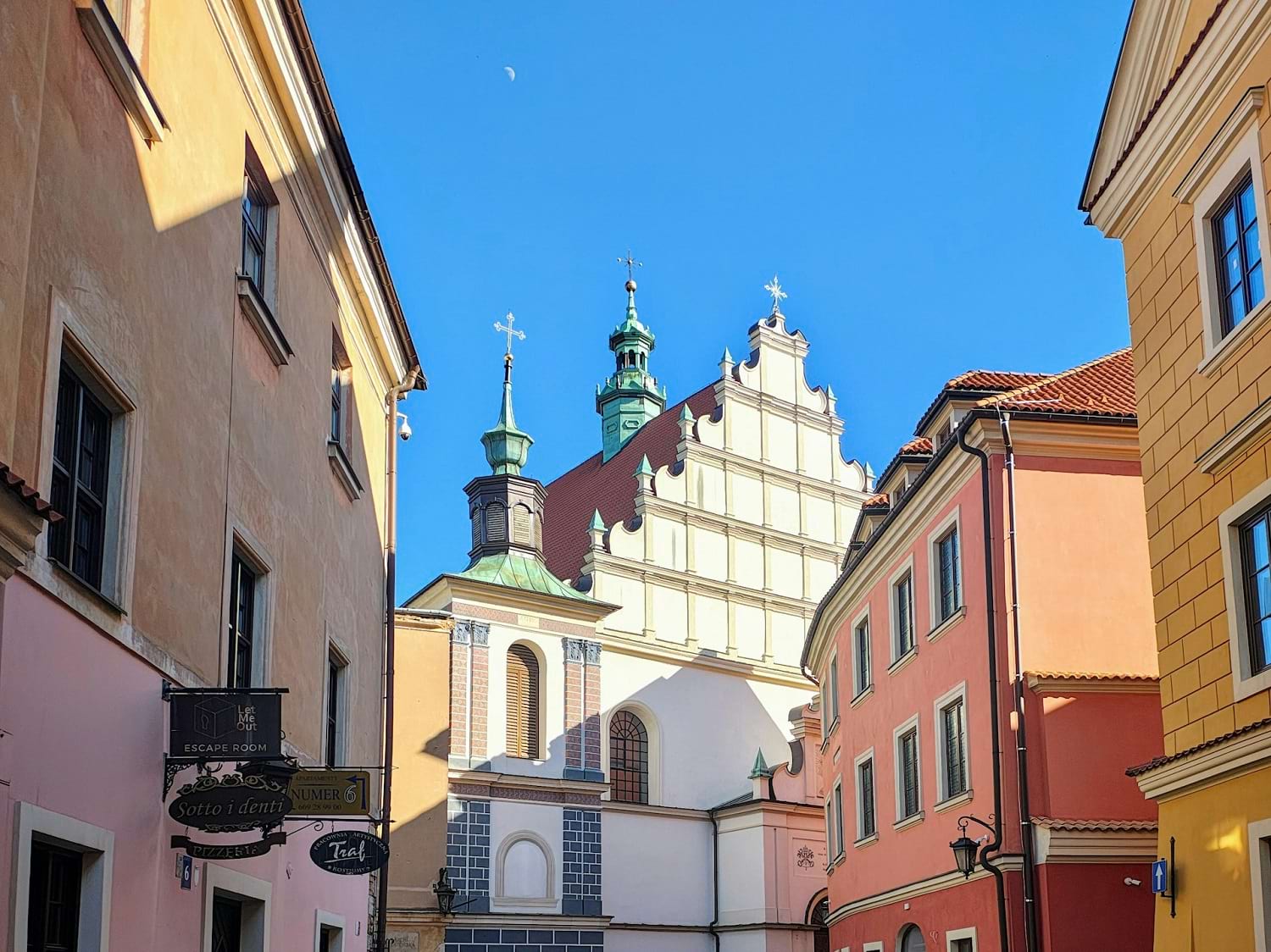pośrednik nieruchomości